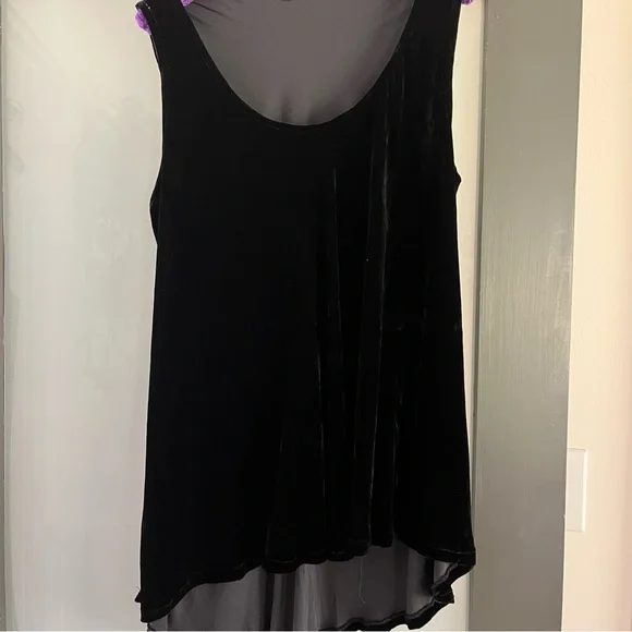 GUC CP shades black velvet tank, size L - Picture 4 of 4